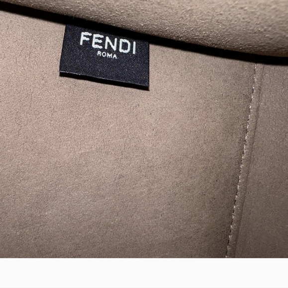 Fendi Sunshine Medium Tote Bag - Picture 10 of 11